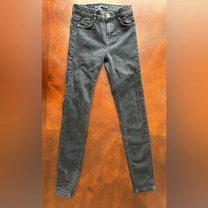 Women's Black Jeans 
Zara  size 00
